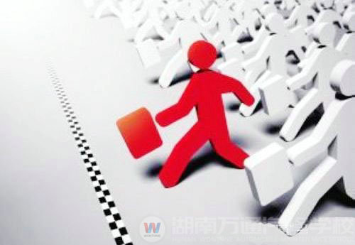 湖南萬(wàn)通汽車學(xué)校，好就業(yè)