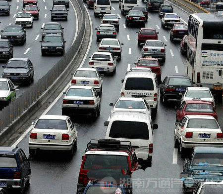 湖南萬通汽車學(xué)校，培養(yǎng)汽修人才的搖籃