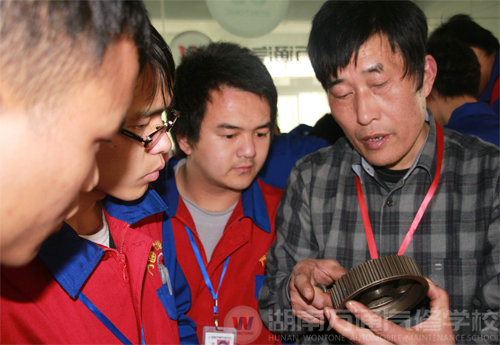 湖南萬通汽車學(xué)校，名師風(fēng)采