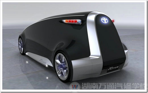 豐田Fun-Vii概念車(chē)發(fā)布-大秀數(shù)碼科技武裝3