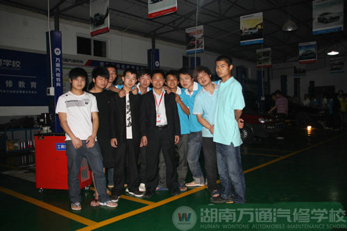 整車實(shí)訓(xùn)在行動(dòng) 沙場(chǎng)秋點(diǎn)兵倒計(jì)時(shí)