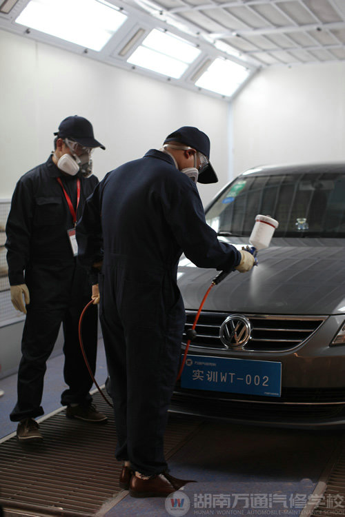 汽車美容學(xué)校哪家好？