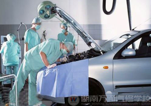 湖南萬(wàn)通汽修學(xué)校，汽車(chē)醫(yī)生