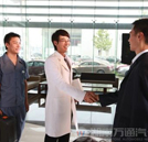 網(wǎng)易教育訊 “因為我已置身最低，所以我的每一