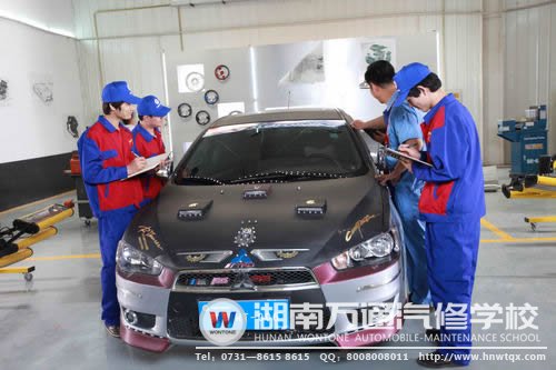 
低學(xué)歷人群學(xué)汽修，也能取得高成就