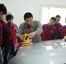專(zhuān)業(yè)汽車(chē)美容人才奇缺 學(xué)汽車(chē)美容前途寬廣