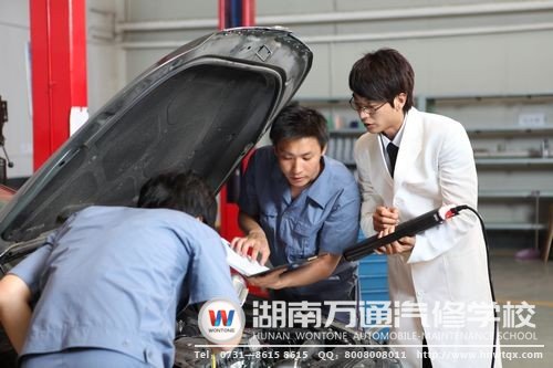 學汽修技術(shù)，做企業(yè)搶手的人才