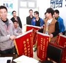 加強(qiáng)教師隊(duì)伍建設(shè) 打造一流師資
