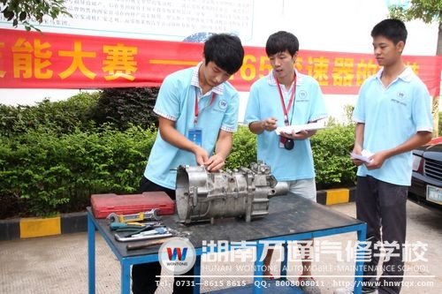 理實一體化教學促使學生互相配合，共同進步