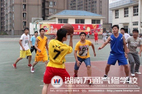 “趕緊，搶球了”！