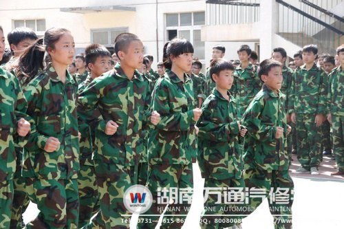 會(huì)操表演，氣宇軒昂的“軍人們”