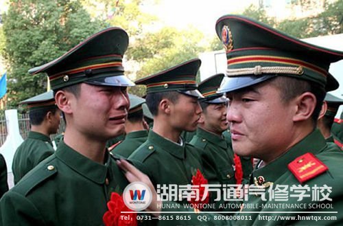 軍人退伍了，除了要面對無限的傷感外，更要考慮未來的發(fā)展