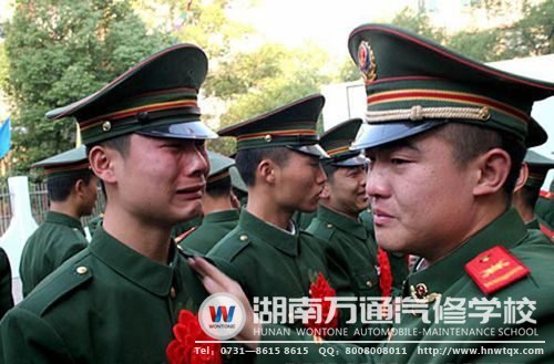 “老兵”退伍，除了有離別的傷感，還要考慮未來(lái)的就業(yè)
