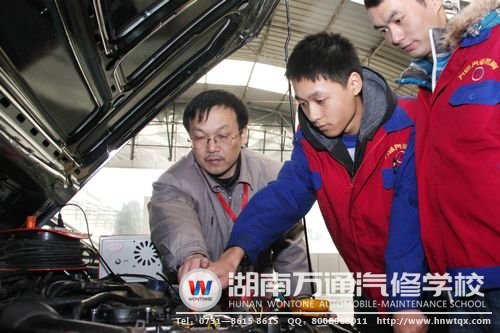 汽修前景好，學(xué)汽修是許多人的選擇