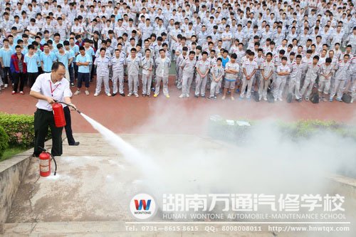 正確使用消火栓，才可滅火