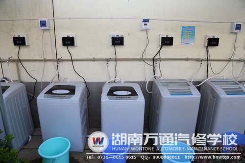全新洗衣機，讓校園生活更加便利