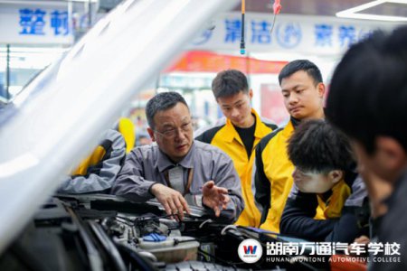六重豪禮等你來，湖南萬通這個(gè)“五一”要嗨翻天！