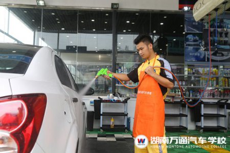 權(quán)威數(shù)據(jù)說話：汽車美容行業(yè)前景有多廣？