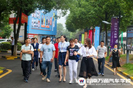 最好的父親節(jié)禮物是：讓您看到我的成長！