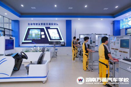 都什么時(shí)候了還沒選好學(xué)校?看這里助你下定決心
