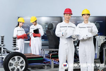 轉(zhuǎn)行首選這幾個(gè)職業(yè)，入門(mén)容易賺錢(qián)多！