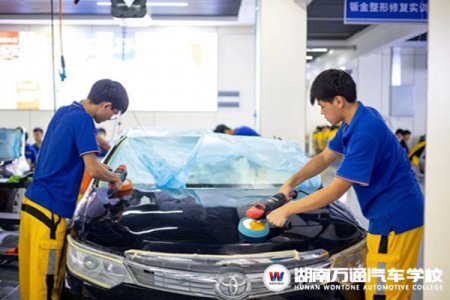 想要2023完美的開局，就從學習汽車美容技術(shù)開始！