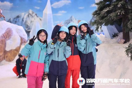 多圖直擊，35°盛夏，我們?nèi)ネ嫜┝?！這樣的夏令營(yíng)你想要嗎？現(xiàn)在還有機(jī)會(huì)，快來(lái)！